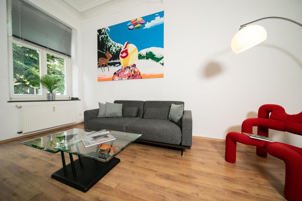 White 60 Qm Apartment - Zentral - Balkon - Messe ดุสเซลดอร์ฟ ภายนอก รูปภาพ